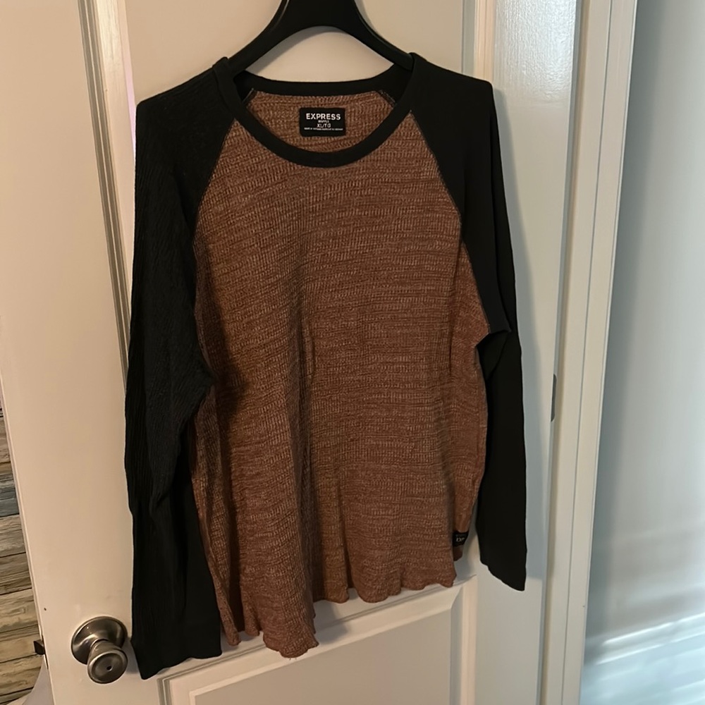 Express men’s waffle tee (XL)